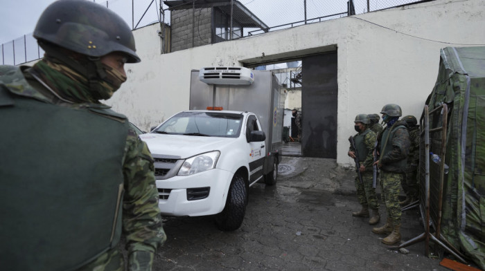 Novi masakr u Ekvadoru: Naoružani banditi ubili najmanje 8 ljudi dok su gledali utakmicu u kafiću