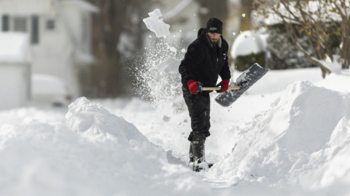 Mećava pogodila Njujork: Severni delovi države pod snegom, ima i poginulih
