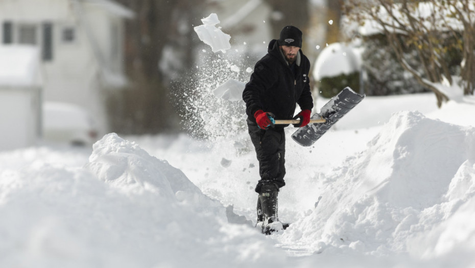 Mećava pogodila Njujork: Severni delovi države pod snegom, ima i poginulih