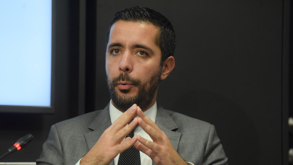 Momirović: I dalje ćemo uredbama ograničavati neke cene