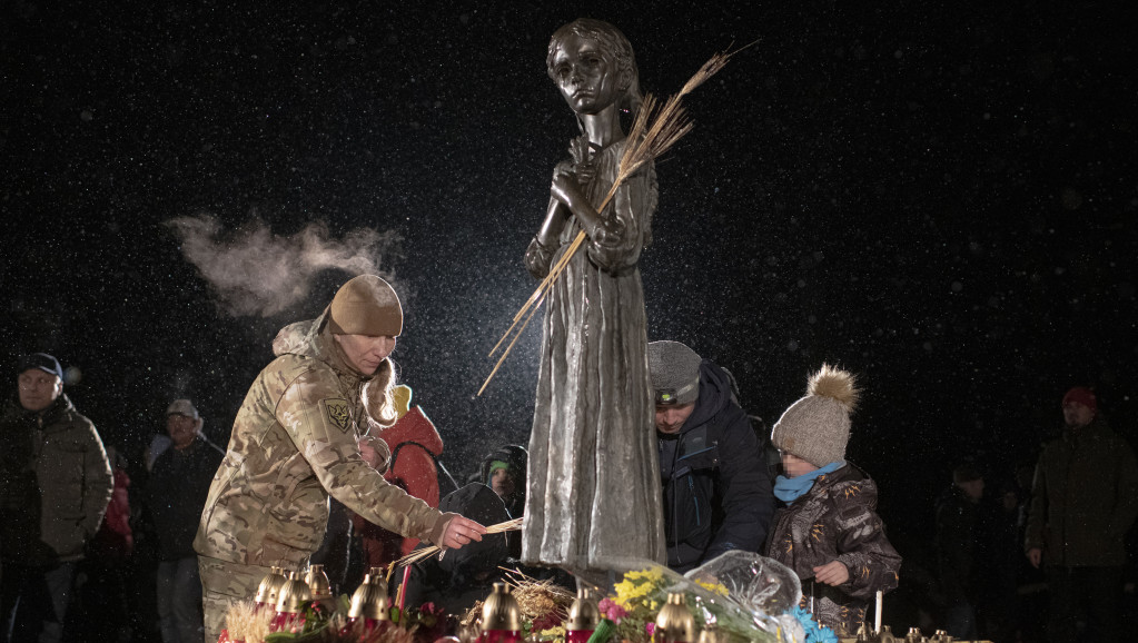 Jermak o obeležavanju Holodomora: Rusija će platiti Ukrajini i za žrtve Staljinove "Velike gladi"