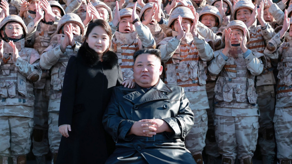 Kim Džong Un najavio jačanje borbene gotovosti i nove vojne vežbe