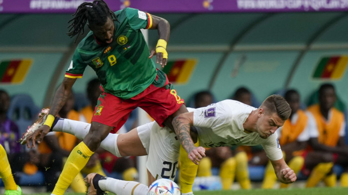 Brazilci i Kamerunci nisu štedeli Sergeja: Otečeni zglob i ožiljci za uspomenu