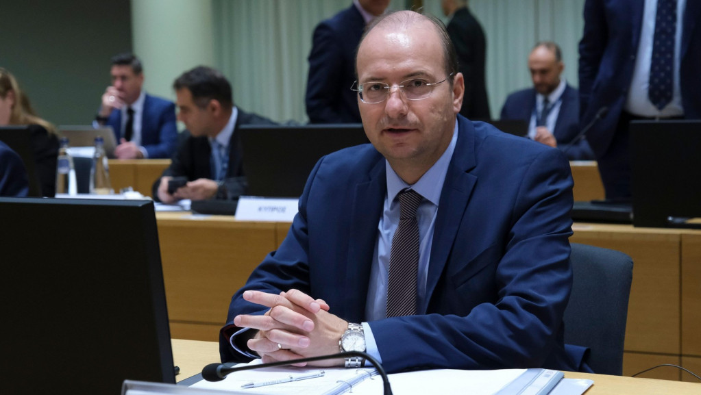Ministar odbrane Kipra: Moderinizovali smo vojsku nabavkom oružja iz Srbije