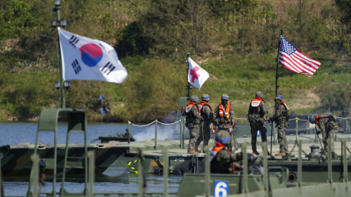 SAD i Južna Koreja izvele amfibijske jurišne vežbe velikih razmera