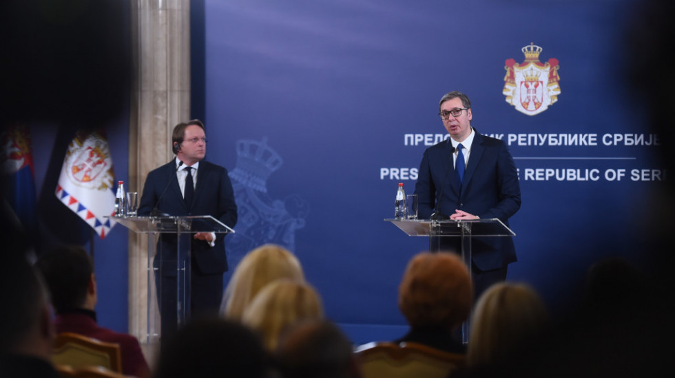 Vučić posle sastanka sa Varheljijem: Situacija među Srbima na Kosovu je uzavrela, ljudi više neće da trpe Kurtijev teror