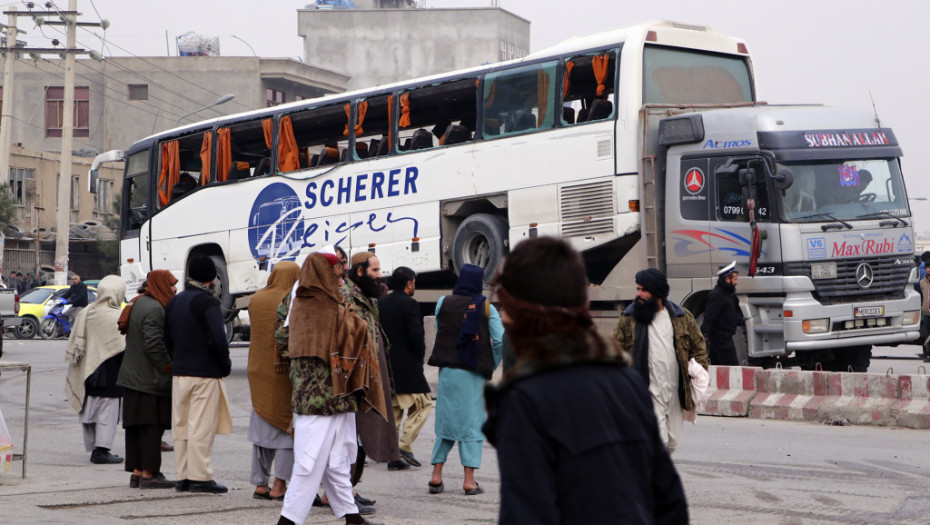 Najmanje sedmoro ljudi poginulo u eksploziji autobusa na severu Avganistana