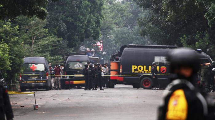 U požaru u domu za penzionere u Indoneziji poginulo 16 ljudi (VIDEO)