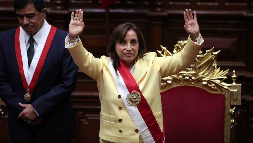 Peru dobio prvu predsednicu države: Boularte položila zakletvu nakon što je bivši predsednik opozvan i potom uhapšen