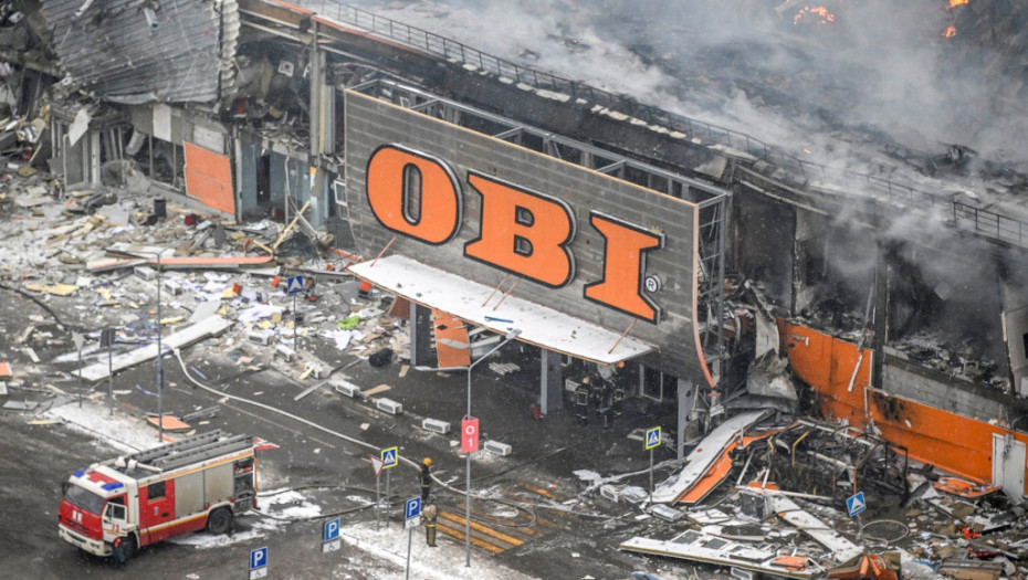 Izgoreo tržni centar u Moskvi: Poginula jedna osoba, službe sumnjaju da je u pitanju sabotaža (VIDEO)