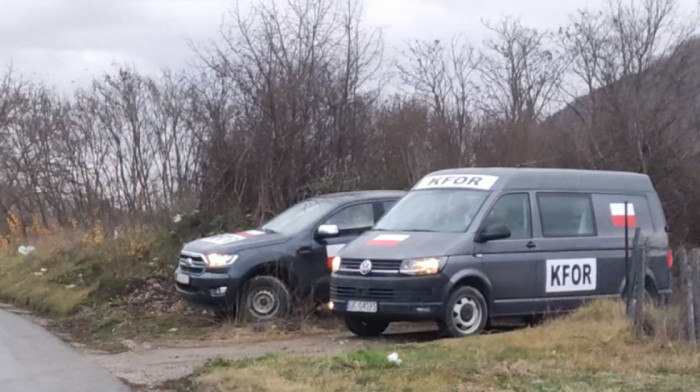 Kfor sproveo bezbednosnu patrolu kod Leposavića