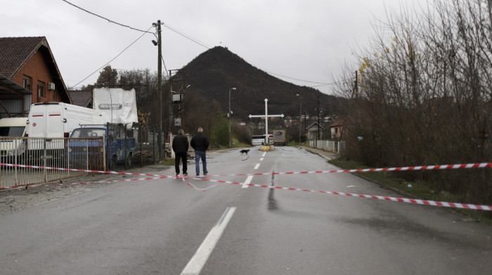 Nemačka vlada: Srbi što pre da uklone barikade na Kosovu, Priština da prihvati raniji dogovor oko ZSO