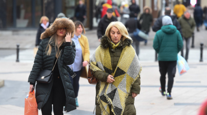 Sunčano, ali ledeno: Temperatura ide i do minus 10, u sredu ledena kiša