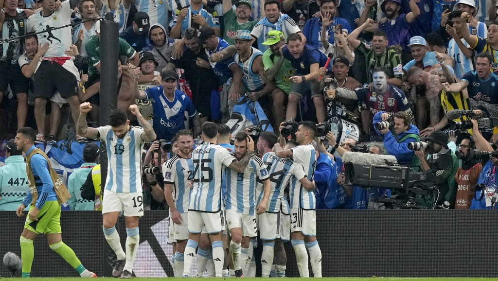 Argentina u finalu Mundijala, magije rekordera Mesija i Hulijana Alvareza