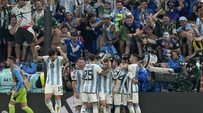 Argentina u finalu Mundijala, magije rekordera Mesija i Hulijana Alvareza