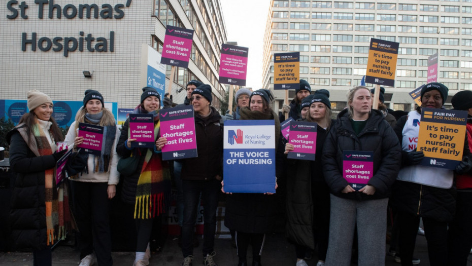 Štrajk medicinskih sestara u Engleskoj, Velsu i Severnoj Irskoj, traže povećanje zarada, vlada odbija pregovore
