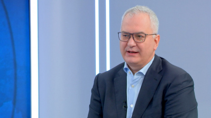 Šutanovac: Postoji pogrešna percepcija o ulozi vojske u društvu