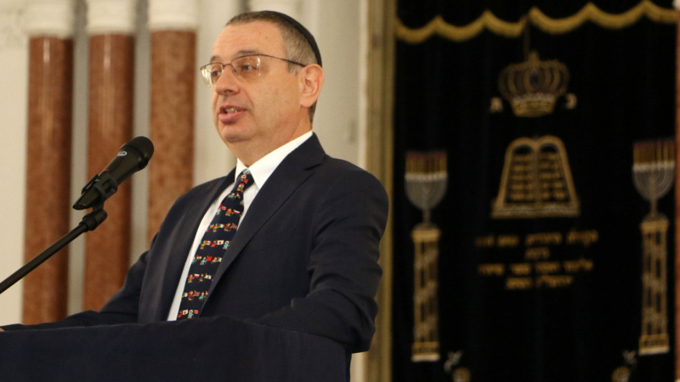 Roganović čestitao Pesah svim pripadnicima Jevrejske zajednice u Srbiji