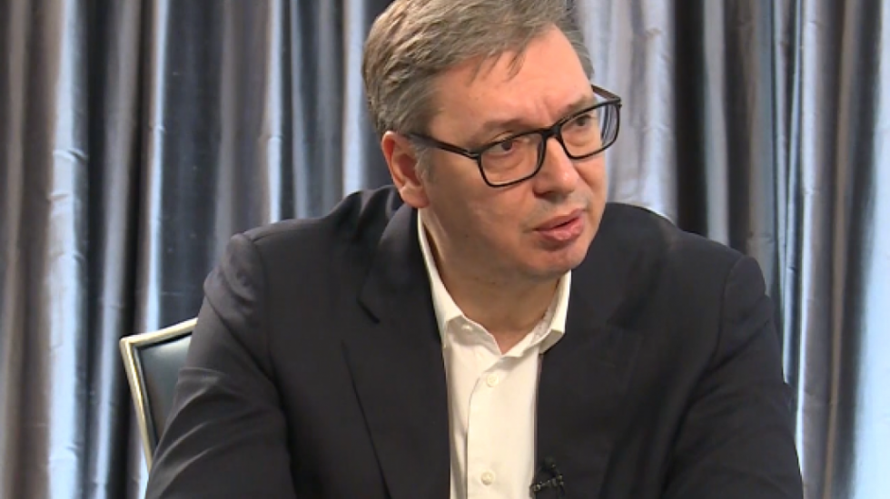 Vučić: Nastavićemo da pomažemo Zastava oružje