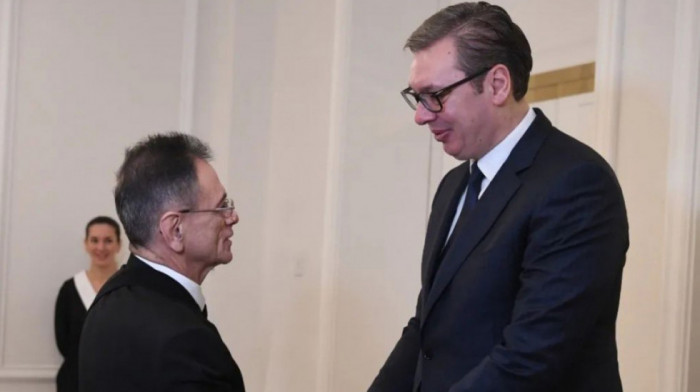 Vučić sa ministom odbrambene industrije Azerbedžana o pitanjima iz vojne industrije i tehnologije