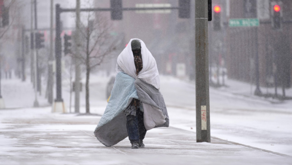 Crveni meteoalarm u SAD: Hladni talas, oluja i mećave - otkazano više od 4.500 letova