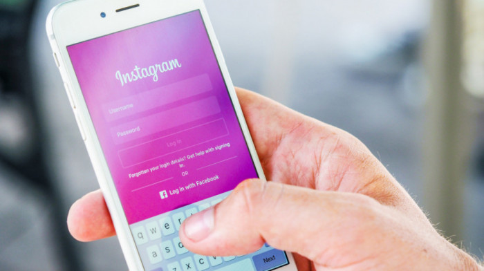 Pali WhatsApp i Instagram:  Korisnici prijavili probleme sa slanjem poruka i pristupanjem Internetu