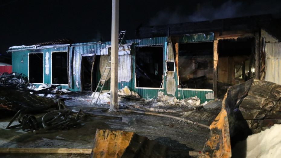 Raste broj žrtava u ilegalnom staračkom domu u Rusiji: U požaru stradale 22 osobe, spasioci pretražuju ruševine