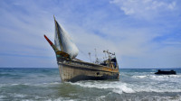 Na plaži u Indoneziji pronađeno 58 brodolomnika, pripadnika muslimanske etničke grupe Rohingja