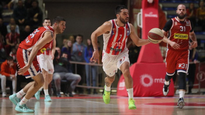 Košarkaši Crvene zvezde jure pobedu u Atini i povratak u trku za Top 8