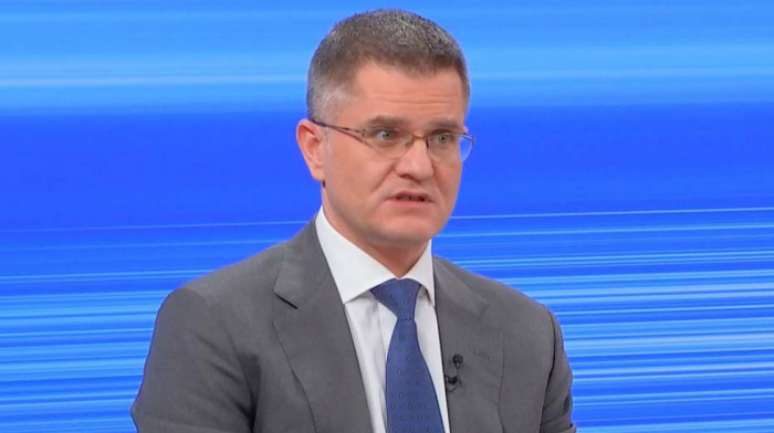 Jeremić: Država bi trebalo da preuzme punu kontrolu nad sadržajem udžbenika