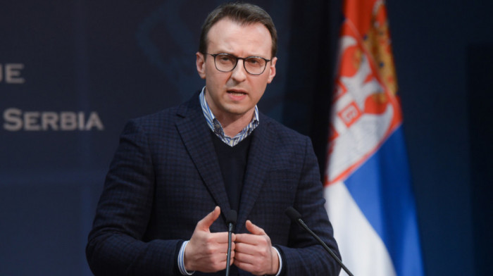 Petković pozvao Evropsku uniju da reaguje na otimanje srpskog zemljišta