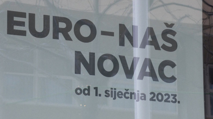 Kuna odlazi u istoriju: U ponoć istekao rok, građani Hrvatske od danas mogu da plaćaju samo u evrima