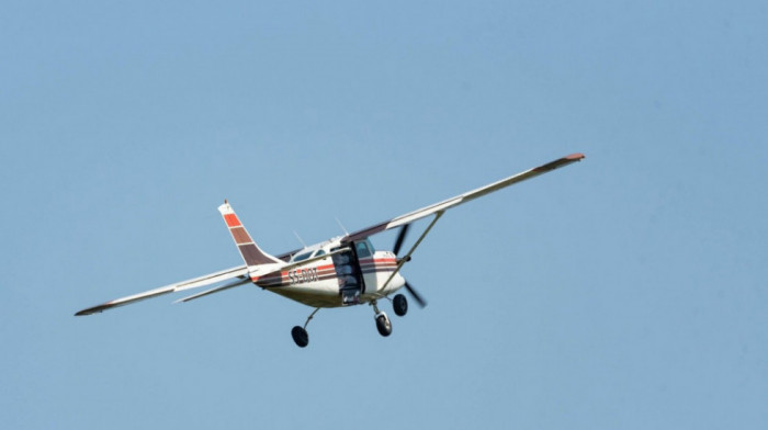 Srušio se sportski avion kod Prijedora, dve osobe poginule