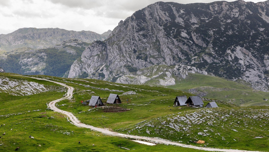 Spasilačka akcija na Durmitoru: Planinar iz Srbije povredio se na Savinom kuku