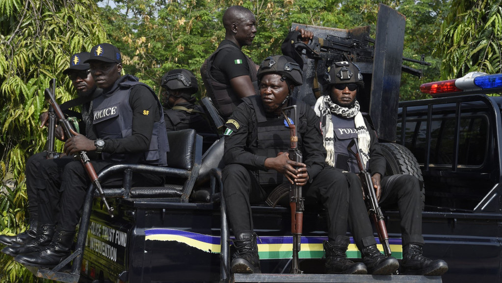 Bombaški napad u Nigeriji: Četvoro poginulih, bivši guverner koji je bio meta napada uspeo da pobegne