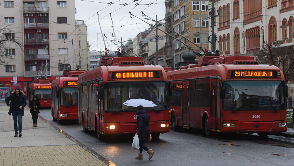 Izmene na linijama javnog prevoza zbog dočeka Srpske nove godine