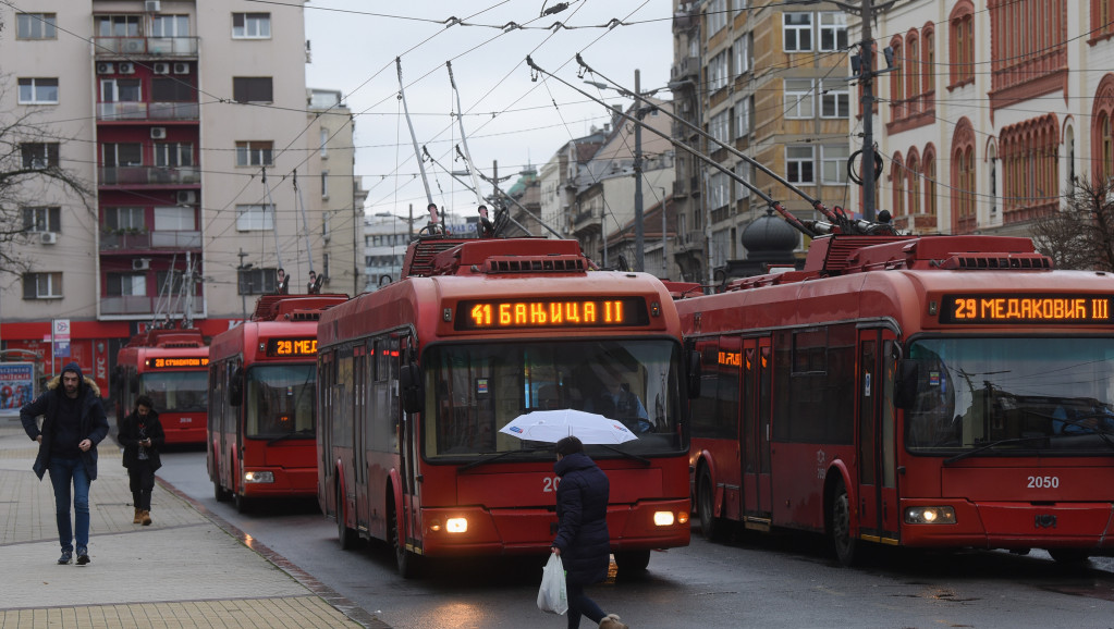 Izmene na linijama javnog prevoza zbog dočeka Srpske nove godine