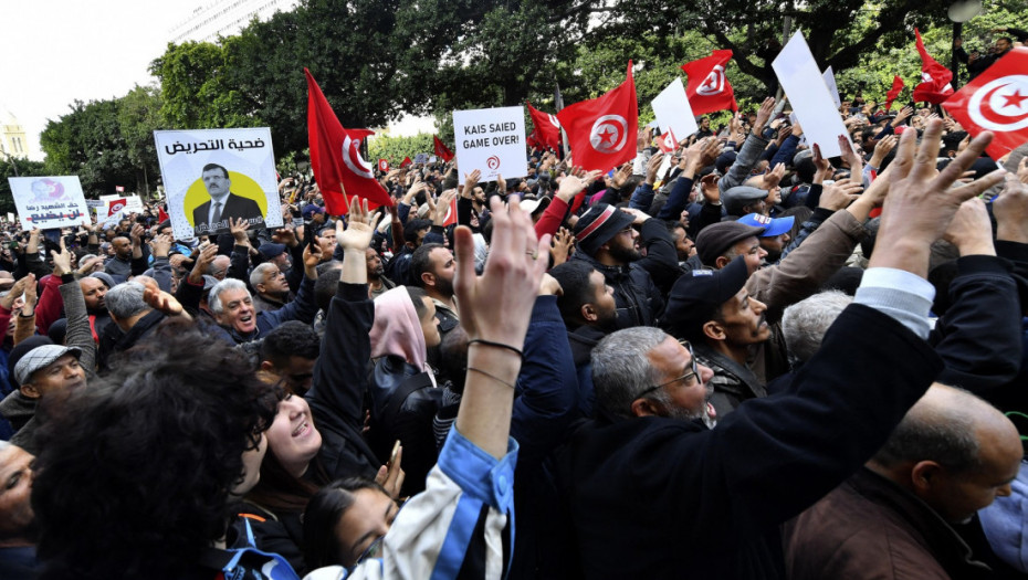 Veliki miting opozicije u Tunisu: "Prolazimo kroz najopasnije vreme u istoriji"