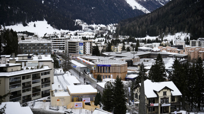 Antisemitska poruka u ski-servisu u Davosu: "Za Jevreje nema skija"