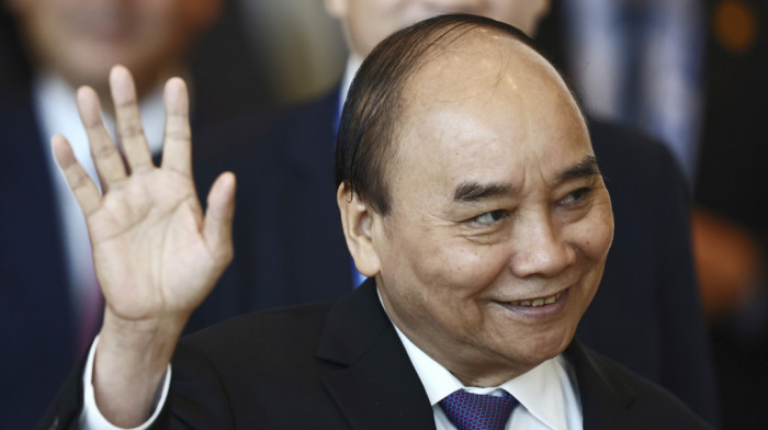 Predsednik Vijetnama podneo ostavku posle kritika partije
