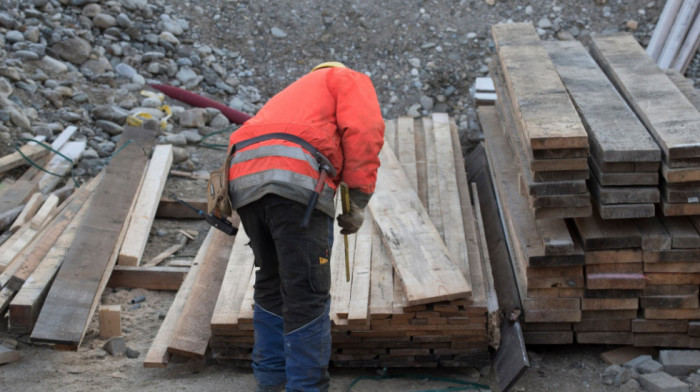 Vlada Srbije usvojila uredbu o upravljanju otpadom od građenja i rušenja