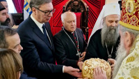 Vučić čestitao patrijarhu krsnu slavu, SPC uz rukovodstvo Srbije u očuvanju KiM