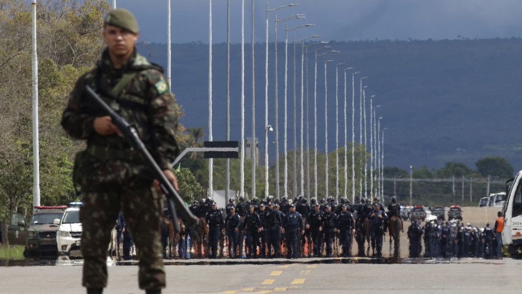 Ministar odbrane: Vojska nije bila direktno umešana u nerede u Braziliji, ako je bilo pojedinaca biće procesuirani