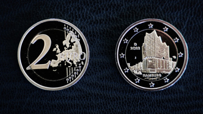 Nova kovanica od dva evra u opticaj će biti puštena u utorak