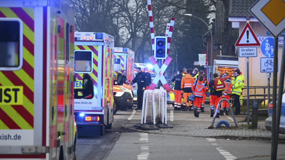 Dve osobe stradale, pet povređenih u napadu nožem u Nemačkoj