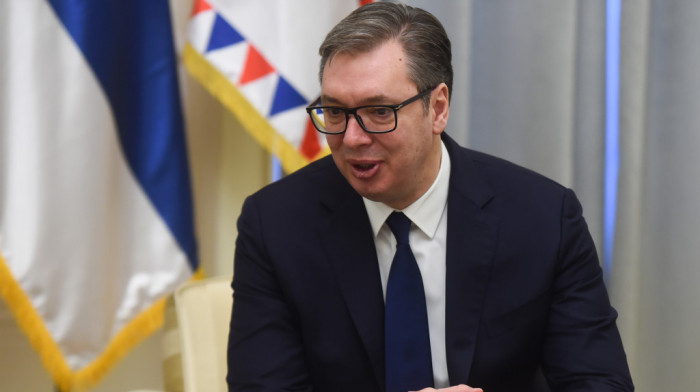 Vučić: U roku od 48 sati prvi ugovor sa UAE o kupovini dronova samoubica