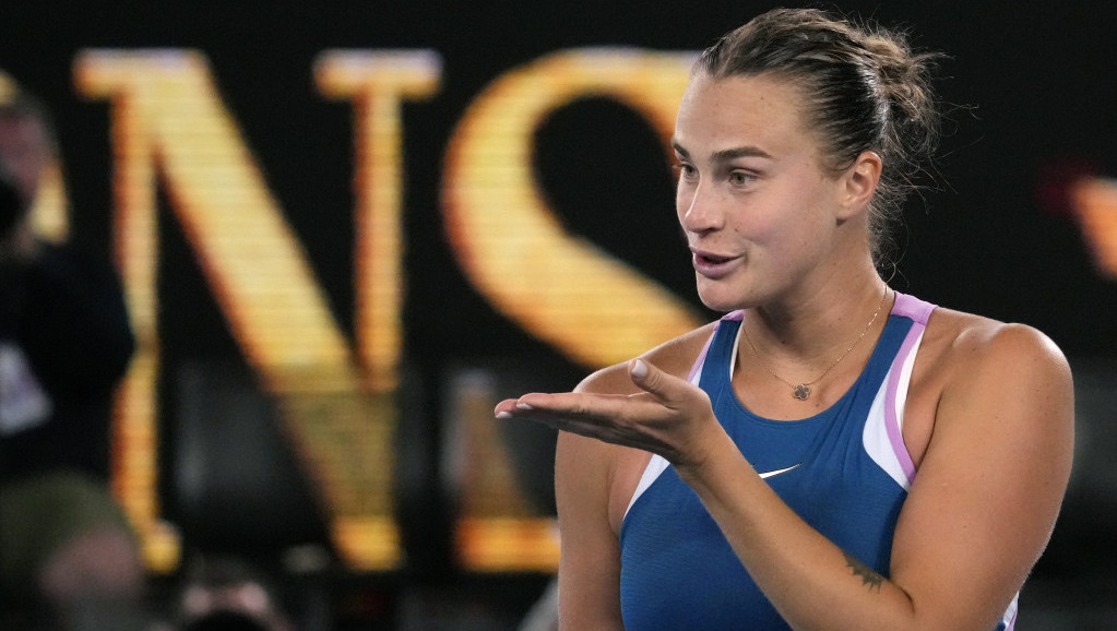 Sabalenka na Ribakinu u finalu AO: Linet i Azarenka "spakovale kofere"