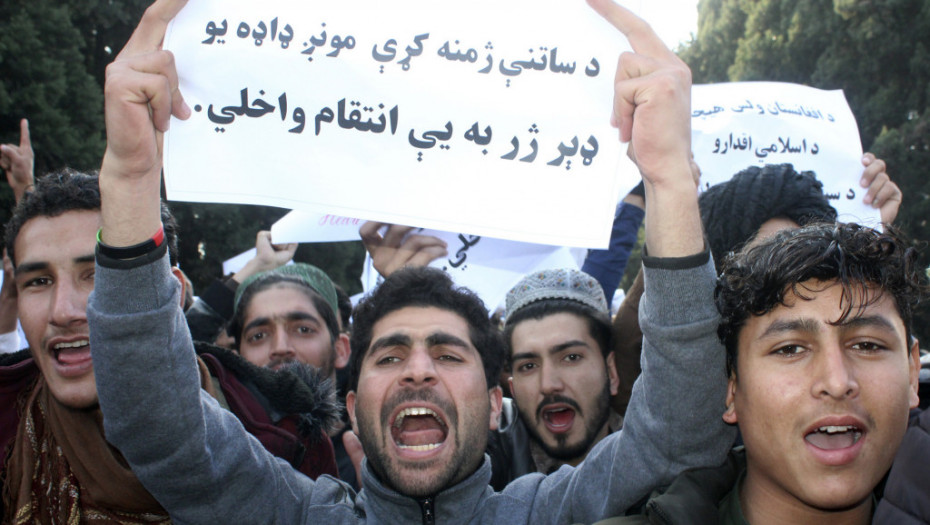 Hiljade ljudi na protestu u Avganistanu zbog incidenta sa paljenjem Kurana u Švedskoj