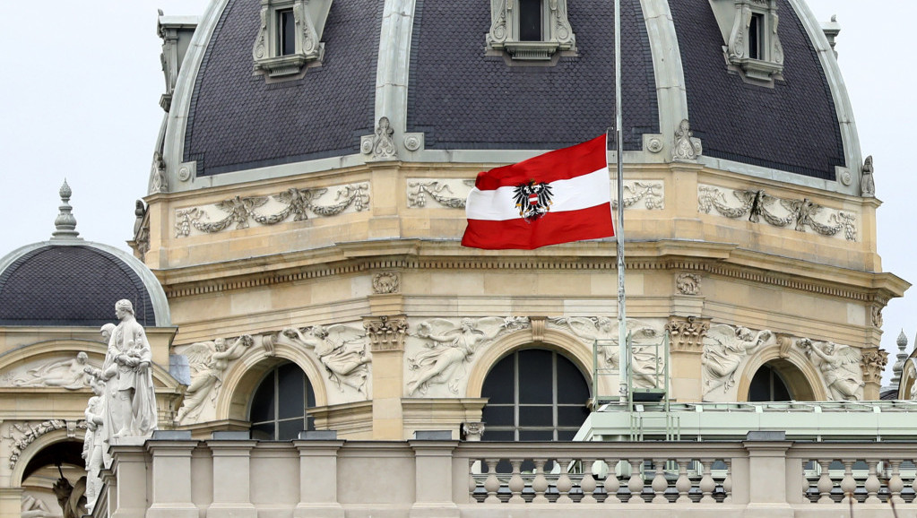 Austrija trpi kritike zbog odobravanja vize ruskim poslanicima kako bi prisustvovali sastanku OEBS u Beču