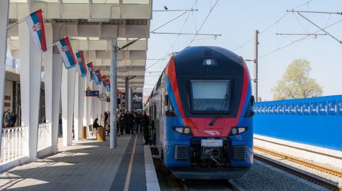 Uhapšeno pet osoba zbog krađe bakarnih kablova na brzoj pruzi Beograd – Novi Sad: Među osumnjičenima i maloletnik